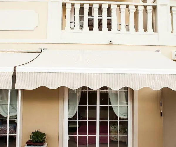 Duplex 2 Bedrooms For With Air Conditioner