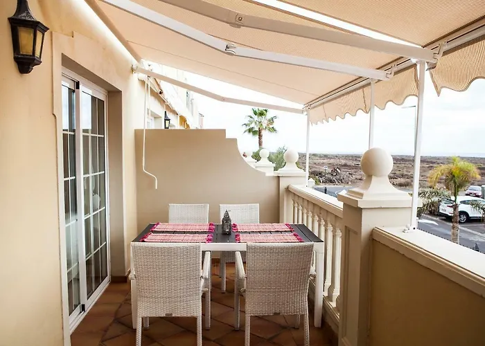 Duplex 2 Bedrooms For With Air Conditioner パルム・マール