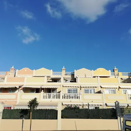 Duplex 2 Bedrooms For With Air Conditioner Lejlighed *