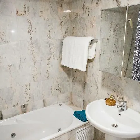 Duplex 2 Bedrooms For With Air Conditioner Lejlighed *